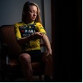 Dames Fietskleding Team Visma Lease a Bike 2025 The Wingbeat damesshirt